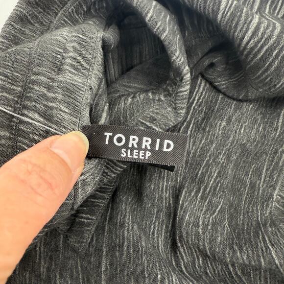New TORRID Sleep Button Front Shirt Size 5X / US 5 Crinkle Short Sleeve Tunic - Picture 6 of 9